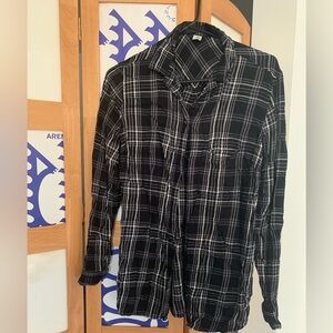 Old Navy Black and White Checkered Men's Shirt